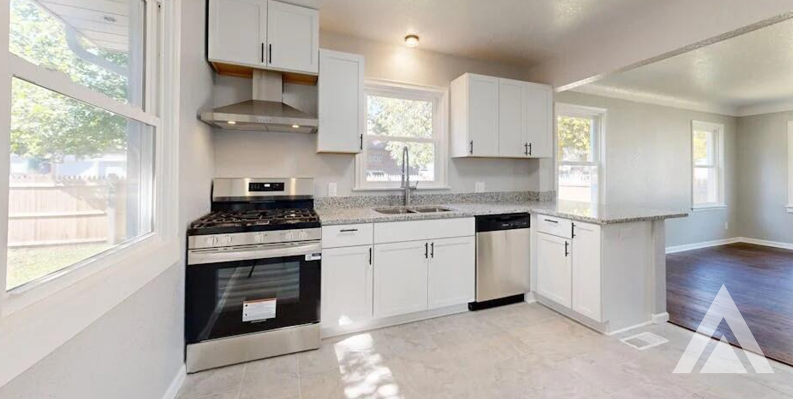 cost to replace kitchen cabinets & countertops